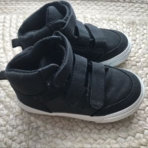 Gap Toddler Boys Hightop Sneakers
